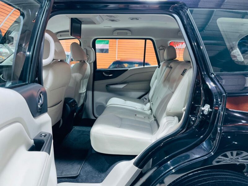 Nissan Xterra Platinum Black 2021