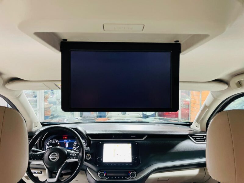 Nissan Xterra Platinum Black 2021