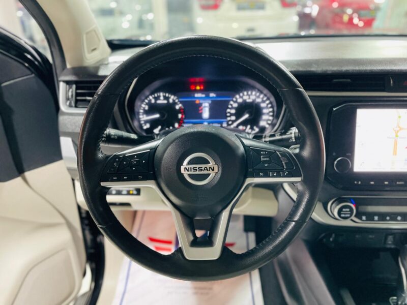 Nissan Xterra Platinum Black 2021