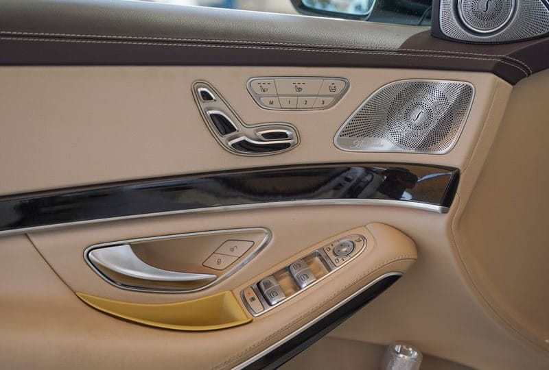 2015 Mercedes-Benz S 550 Body Kit 8-cylinders Engine