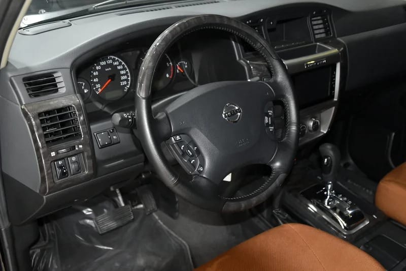 2023 Nissan Patrol Safari Super Safari