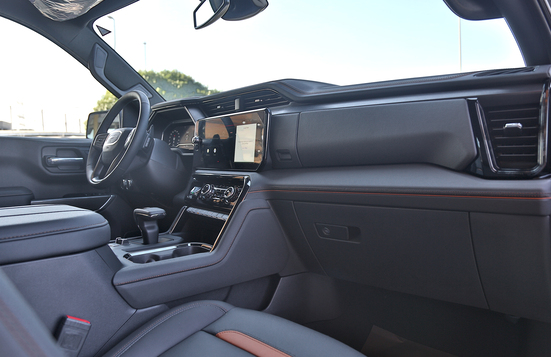 GMC Sierra 2024/ 5.3L V8 AT4 Regular Cab (AWD) 3 Years Warranty&Service. For Local Registration +5%