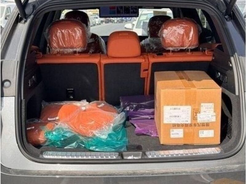 LI AUTO L7 ULTRA 1.5 L 2024 Grey Luxury SUV Plug-In Hybrid