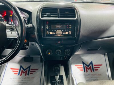 Mitsubishi ASX Gray 2022