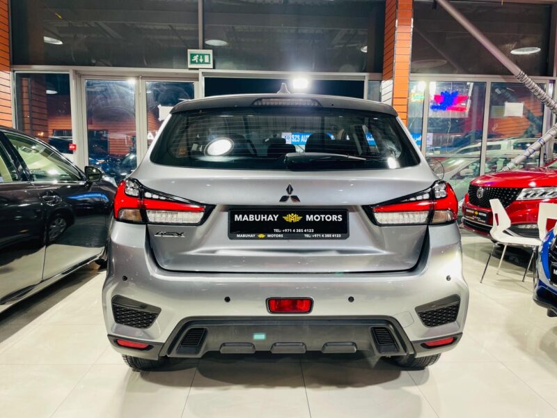 Mitsubishi ASX Gray 2022