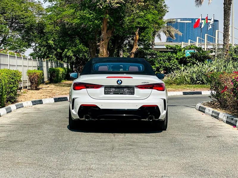 2025 BMW 4-Series 430i Convertible
