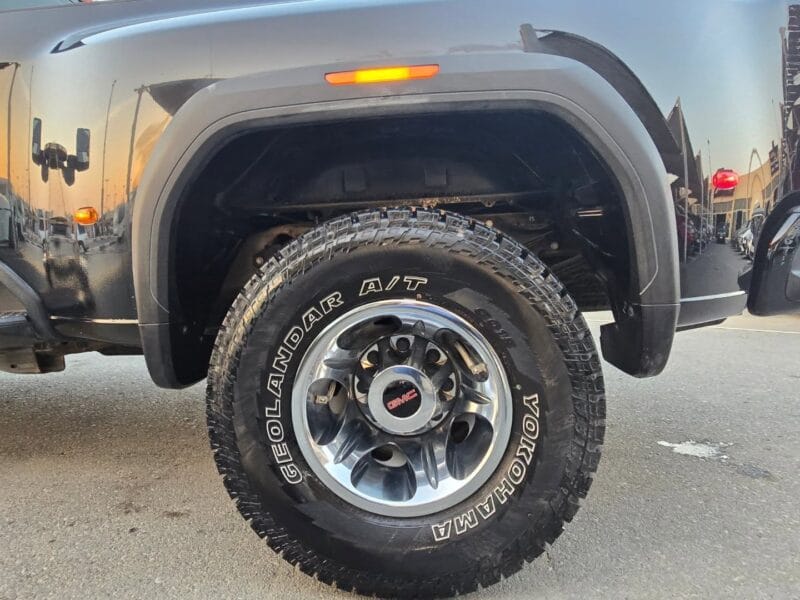 GMC Sierra Dual Wheeler Model V8 2020 GCC