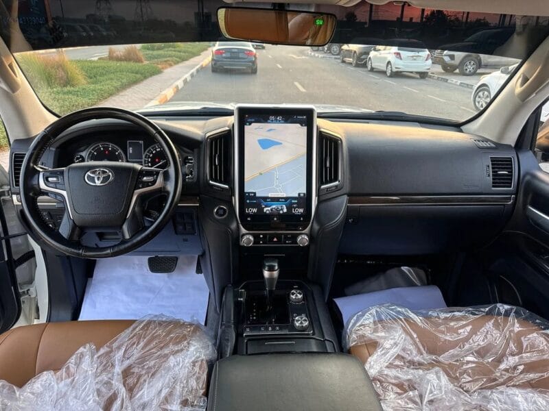 2021 Toyota Land Cruiser