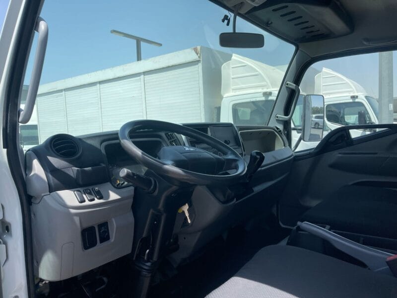 2019 Mitsubishi Canter, 18 FT, Water Shutter 3.5L Engine