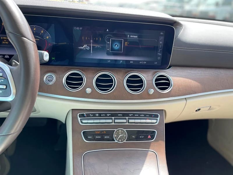 2020 Mercedes-Benz E-Class E450 4Matic Full option