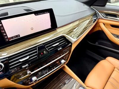 2017 BMW 5-Series 530i Luxury Line FSH Perfect condition