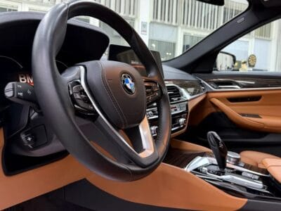 2017 BMW 5-Series 530i Luxury Line FSH Perfect condition