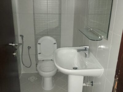 Residential 2 Bedroom Apartment for rent Muhaisnah 4