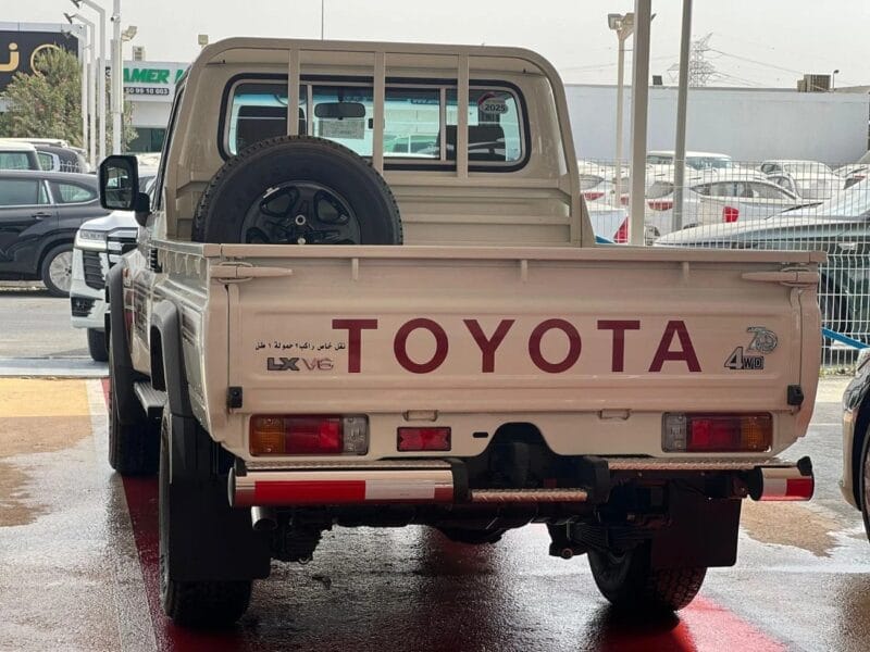 2025 Toyota Land Cruiser Pick Up Std 4.0L Single Cab Utility AWD
