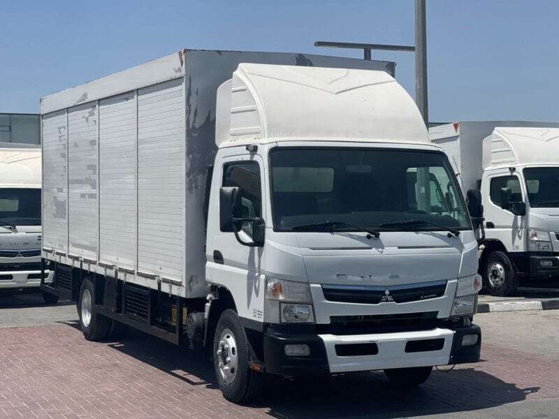 2019 Mitsubishi Canter, 18 FT, Water Shutter 3.5L Engine