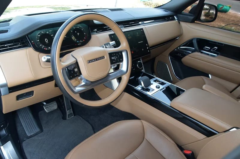 2022 Land Rover Range Rover Autobiography 8-Cylinder Engine