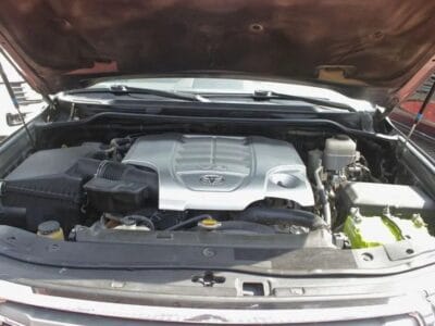 2012 Toyota Land Cruiser VXR 5.7L 4WD