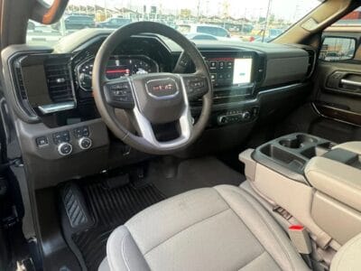 GMC Sierra GMC SIERRA SLE 2024 5.3L V8 Petrol