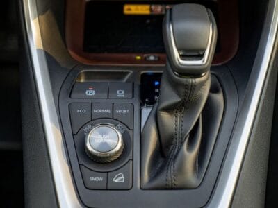 Toyota RAV4 TOYOTA RAV4 2.0P AT 4X4 MY2024 Silver