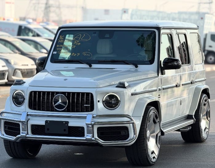 MERCEDES-BENZ G63 2023 NIGHT PACKAGE Full Option