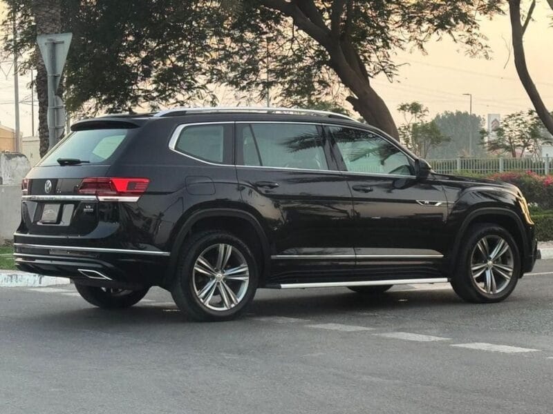 Volkswagen Teramont R-Line 3.6L VOLKSWAGEN TERAMONT 2019 GCC R LINE V6 FULL OPTIONS 7 SEATER WITH ONE YEAR DEALER WARRAN