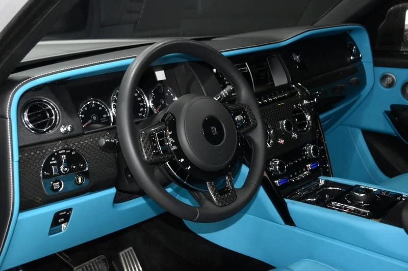 2023 Rolls-Royce Cullinan Black Badge AGMC - Dealership