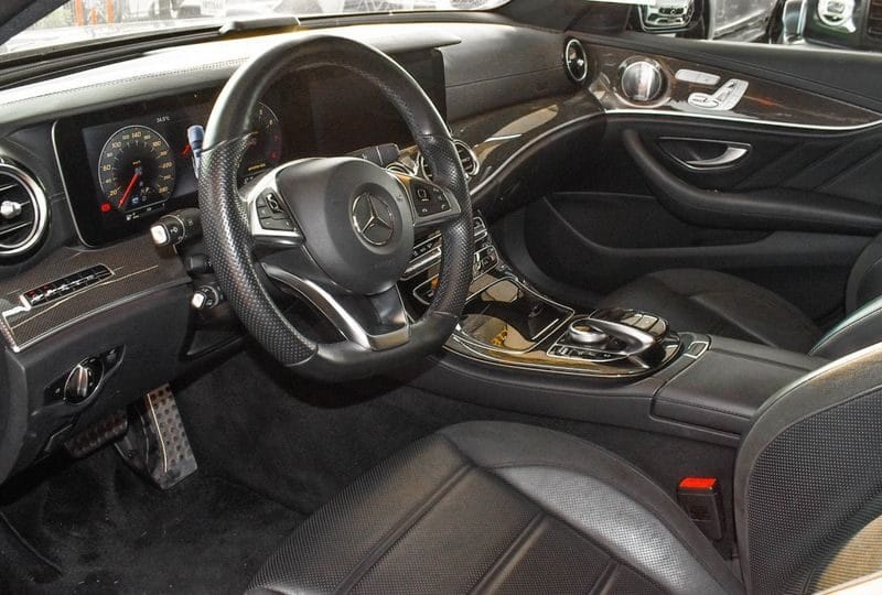 Mercedes-Benz E 43 AMG 2017 6-Cylinder Engine