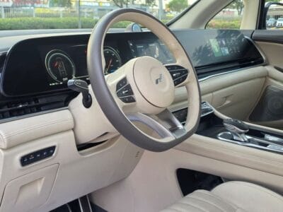 2023 Rabdan Seven GCC SPECS FULL-SERVICE HISTORY 3 YEARS WARRANTY