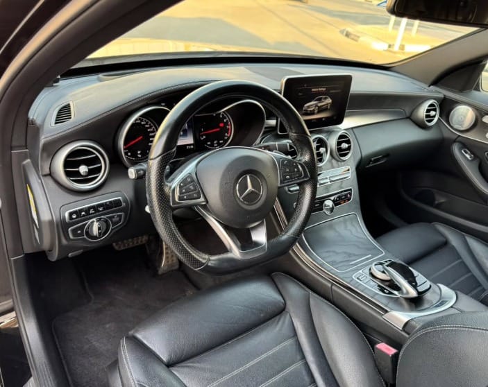 2016 MERCEDES-BENZ C 43 AMG V6 NEAT AND CLEAN CAR