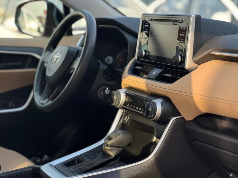 2022 Toyota Rav 4 4WD, 2.5L Engine in GCC Specs