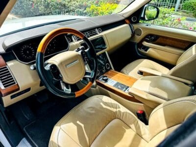 2018 Land Rover Range Rover Vogue SE