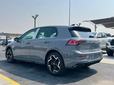 Volkswagen GOLF 2025 4-cylinders Engine 4WD