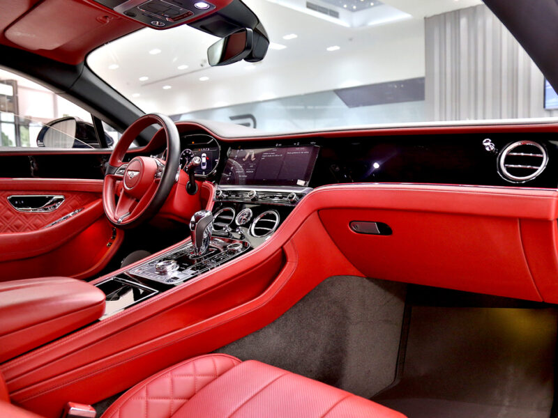 2020 Bentley Continental GT GCC, V8