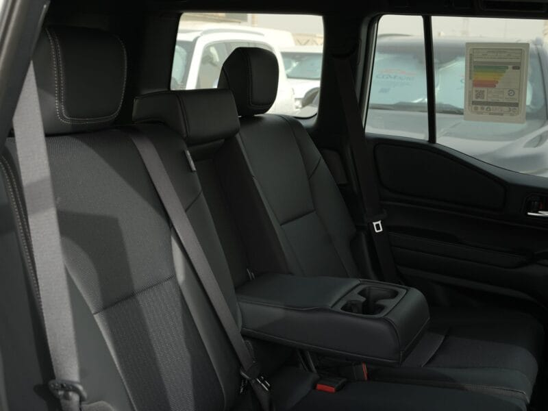 2026 Toyota Land Cruiser Prado 2.8L AT Diesel (White-Black)