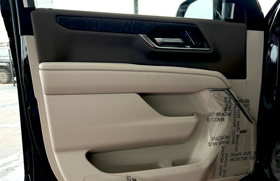 2025 GMC Yukon Denali 2025 VIP with TV