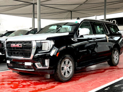 GMC Yukon SLE 2024
