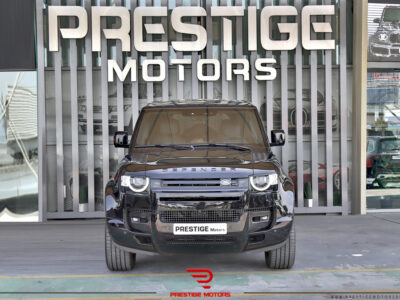 Land Rover Defender 2023