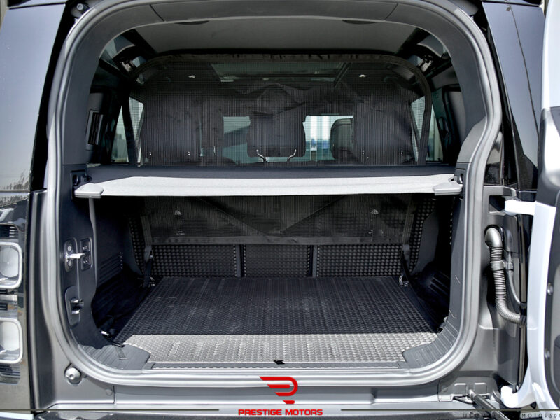 Land Rover Defender URBAN Kit 2022 V8 with Maltik full exhaust system