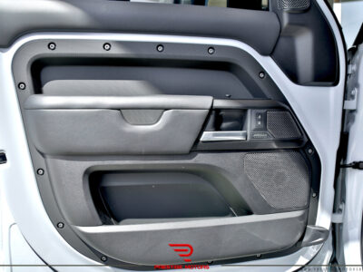 Land Rover Defender URBAN Kit 2022 V8 with Maltik full exhaust system