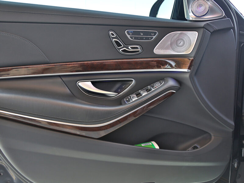 Mercedes-Benz S 560 V8 Japanese 2019