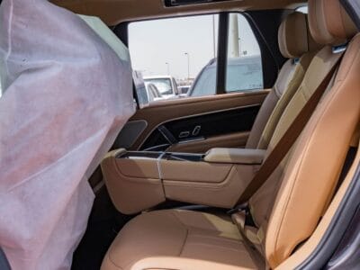 2025 Land Rover Range Rover P400 Autobiography