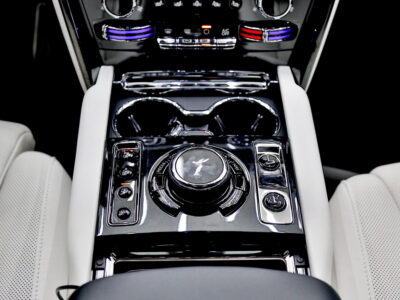 Rolls-Royce Cullinan 2024