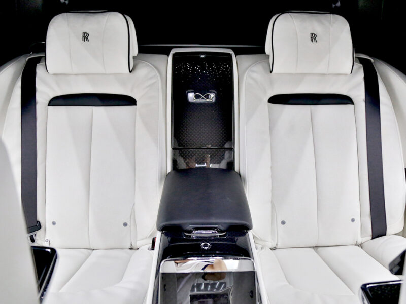 Rolls-Royce Cullinan 2024