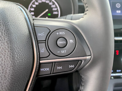 Toyota Avalon Hybrid 2021 Local Registration +10%