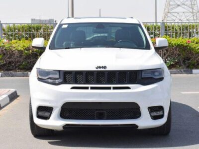 Jeep Grand Cherokee SRT 6.4 L V8 2013