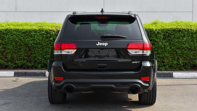 Jeep Grand Cherokee 3.6L V6 2020 With SRT Badge