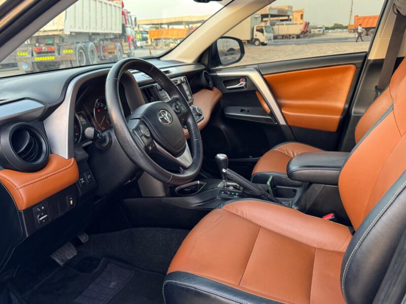 Toyota Rav 4 2018 Full Option