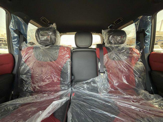 Nissan Patrol 2024 GCC SPEC UNDER WARRANTY NEAT AND CLEAN LESS KILOMETER