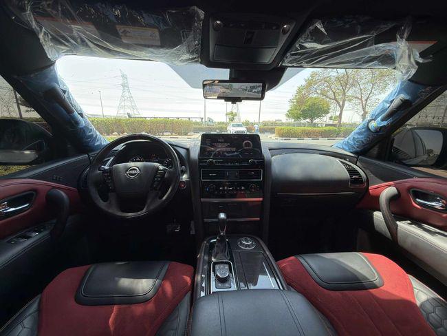 Nissan Patrol 2024 GCC SPEC UNDER WARRANTY NEAT AND CLEAN LESS KILOMETER