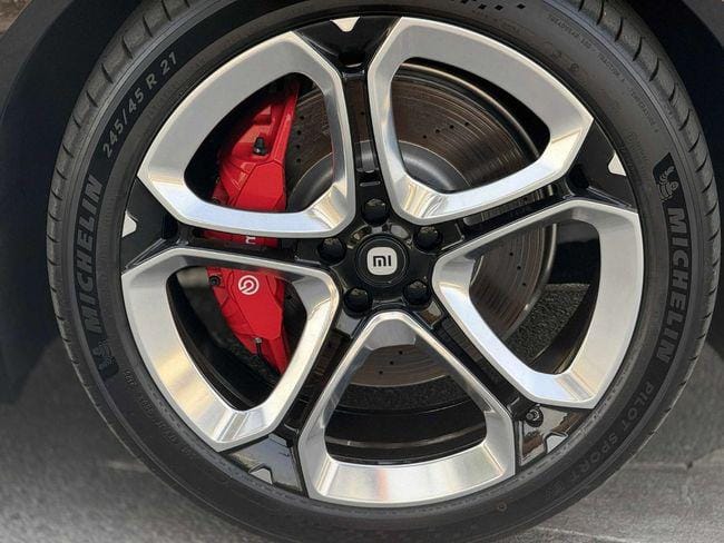 Xiaomi YU7 CHINA 2025 SPEC BRAND NEW UNDER WARRANTY READY TO REGISTER